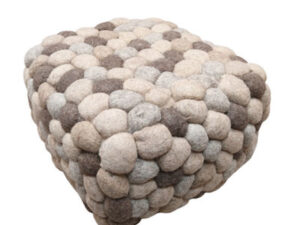 Σκαμπό Natural Felt Pebbles Stool