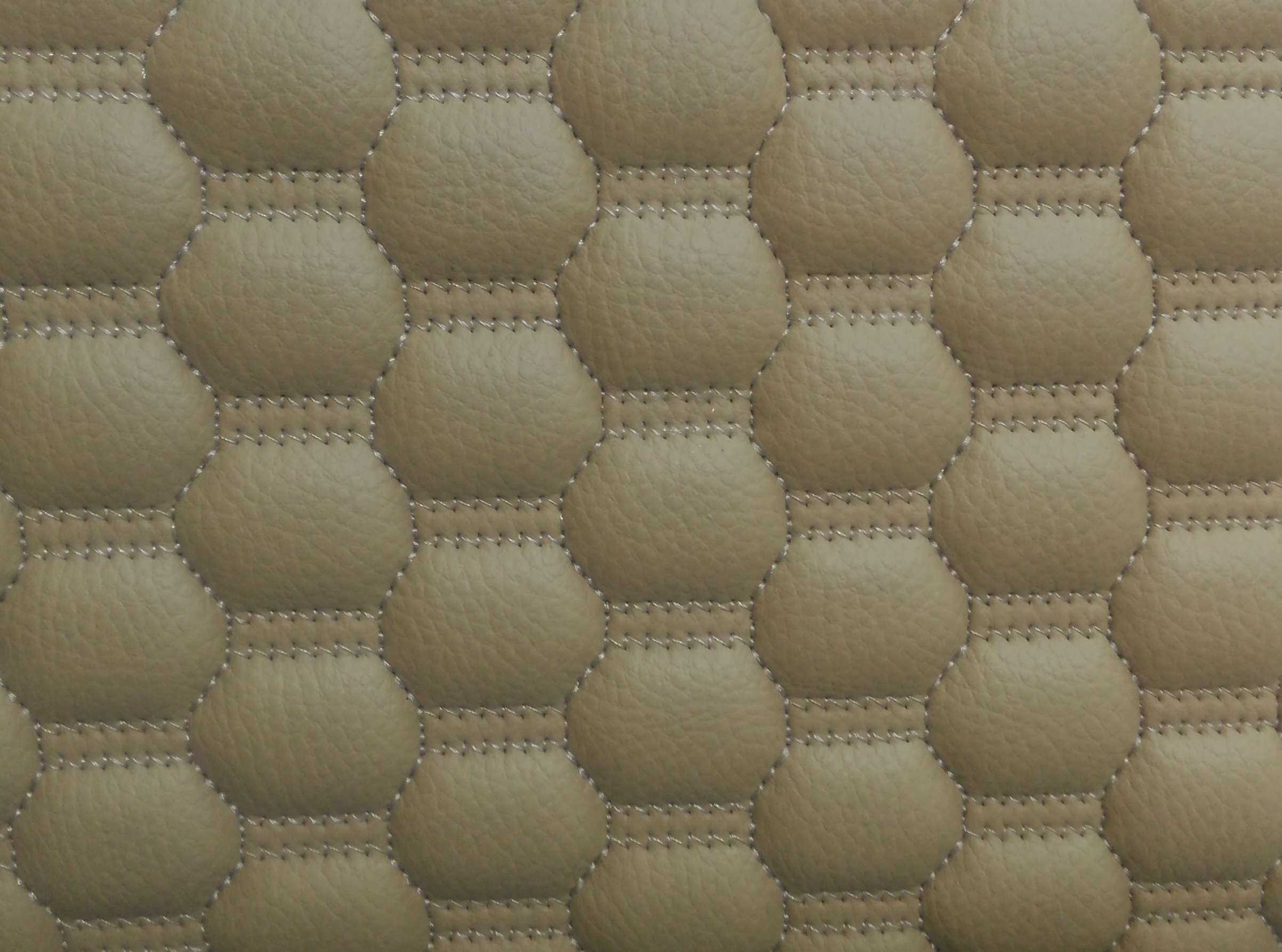 dermatinh-kathismatos-aytokinhtoy-mpez-bugatti4610
