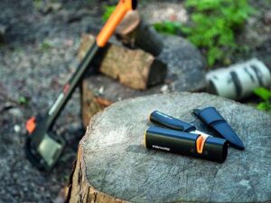 Fiskars Ακονιστήρι Για Μαχαίρια Και Τσεκούρια XSharp Axe and Knife Sharpener 1000601