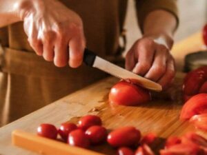 Μαχαίρι Fiskars Functional Form Tomato Knife 23,1cm 1057543