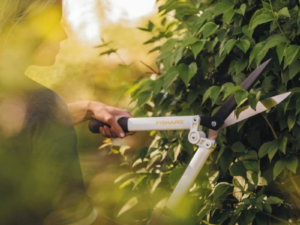Ψαλίδι Χλόης Fiskars Grass Shear Light GS41 34,5cm 1026917