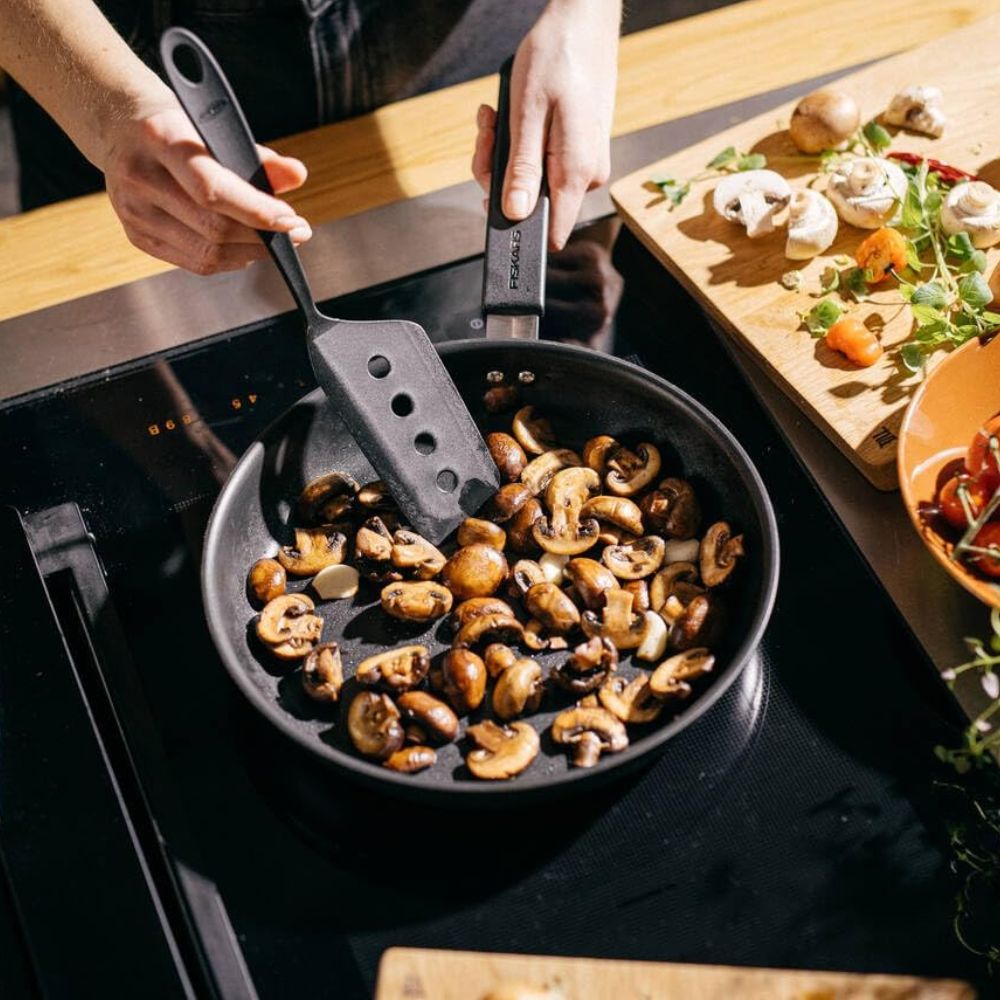 Σπάτουλα Fiskars Essential με Αιχμηρές Άκρες & Ασύμμετρη Κεφαλή 29cm 1065595 - Image 2