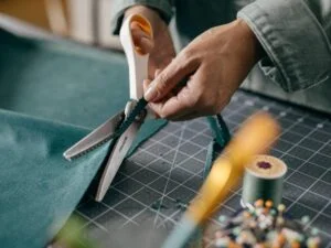 Ψαλίδι Ζιγκ-Ζαγκ Fiskars Pinking Zig-Zag Scissors Softgrip 24cm 1070024